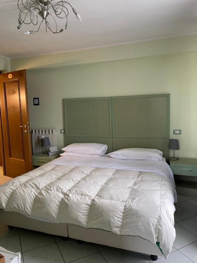 Casa Azzurra Camere Serravalle Sesia Eksteriør bilde